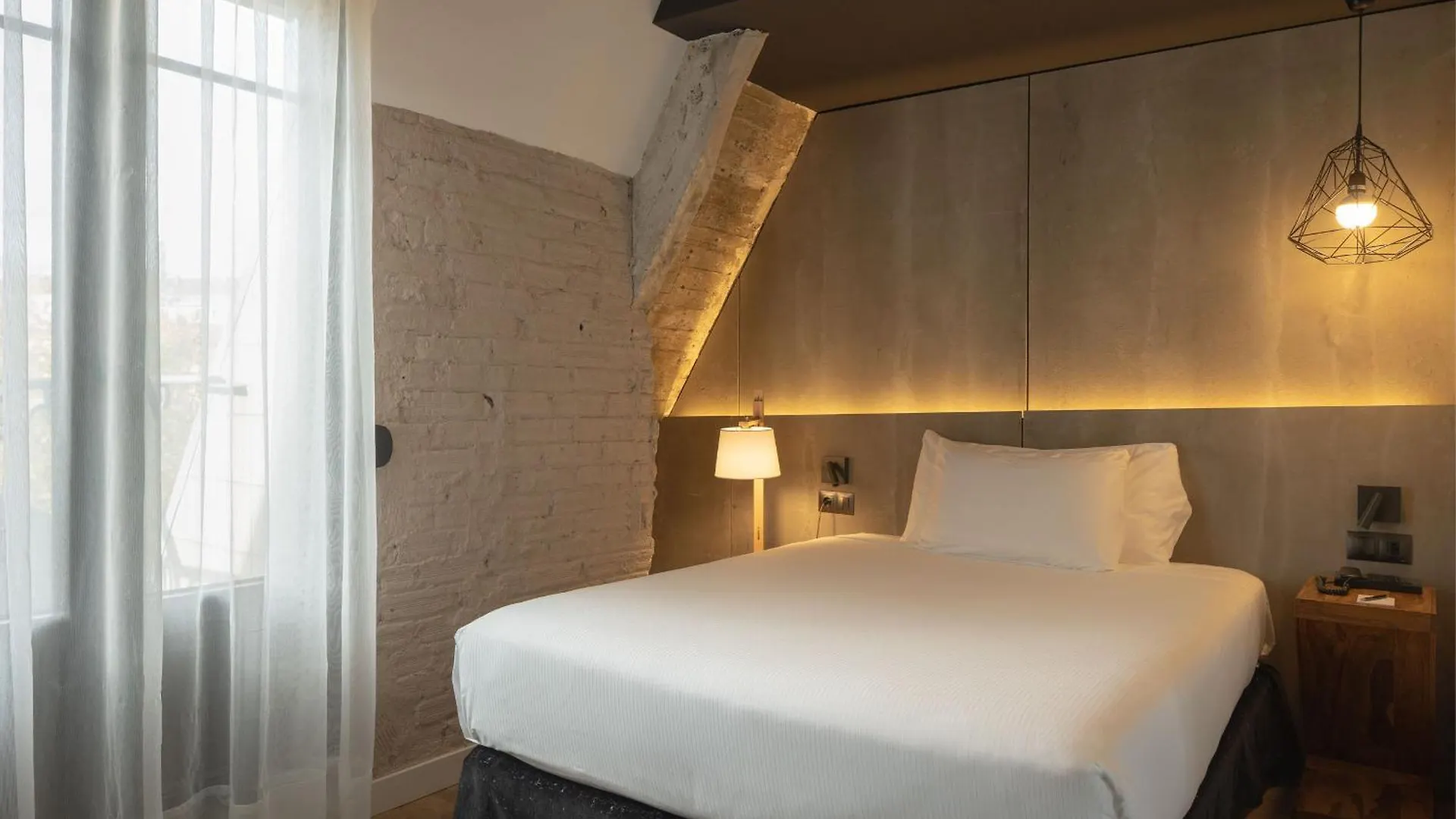Hotel Tayko בילבאו