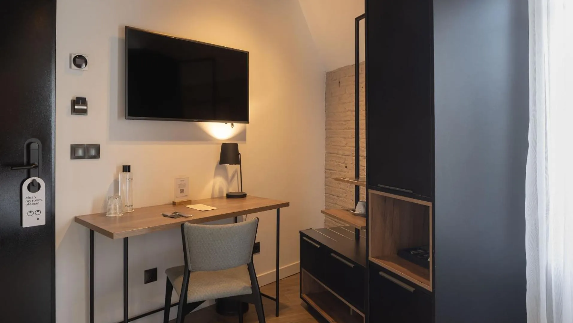 Hotel Tayko בילבאו