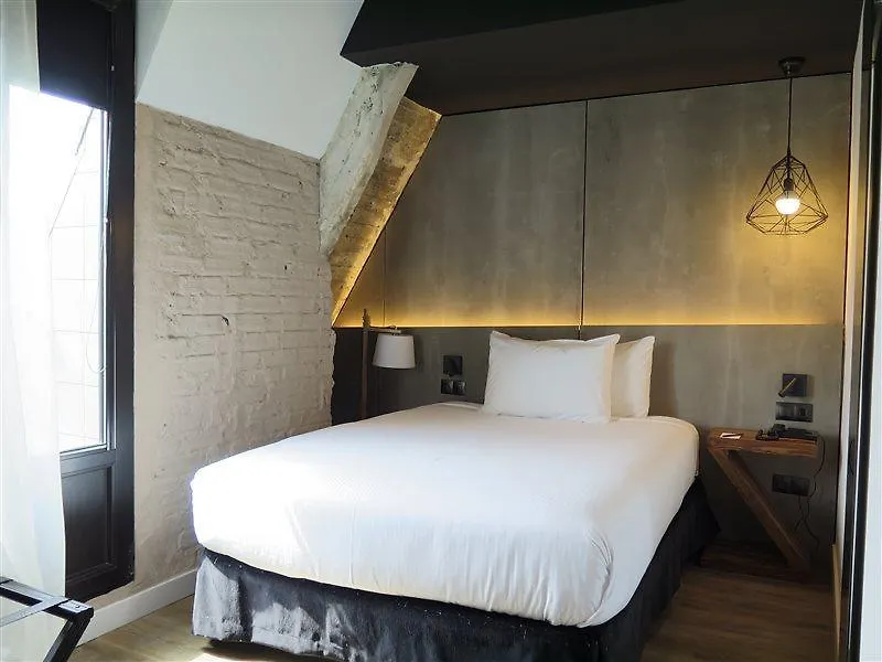 Hotel Tayko Бильбао